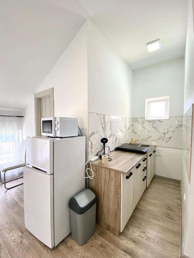 קוטור Apartments Lav מראה חיצוני תמונה